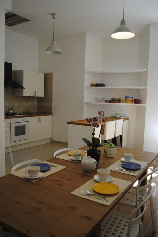 183 négyzetméteres, 3 hálószobás Apartman 2 fürdőszobával Bellagio területén Szoba fotó